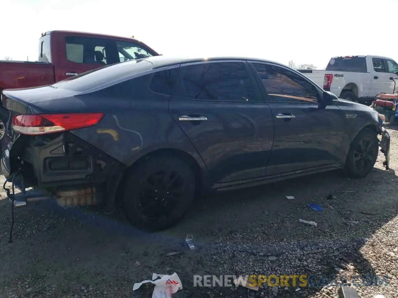 3 fotografías del automóvil dañado 5XXGT4L31KG279088 KIA OPTIMA 2019