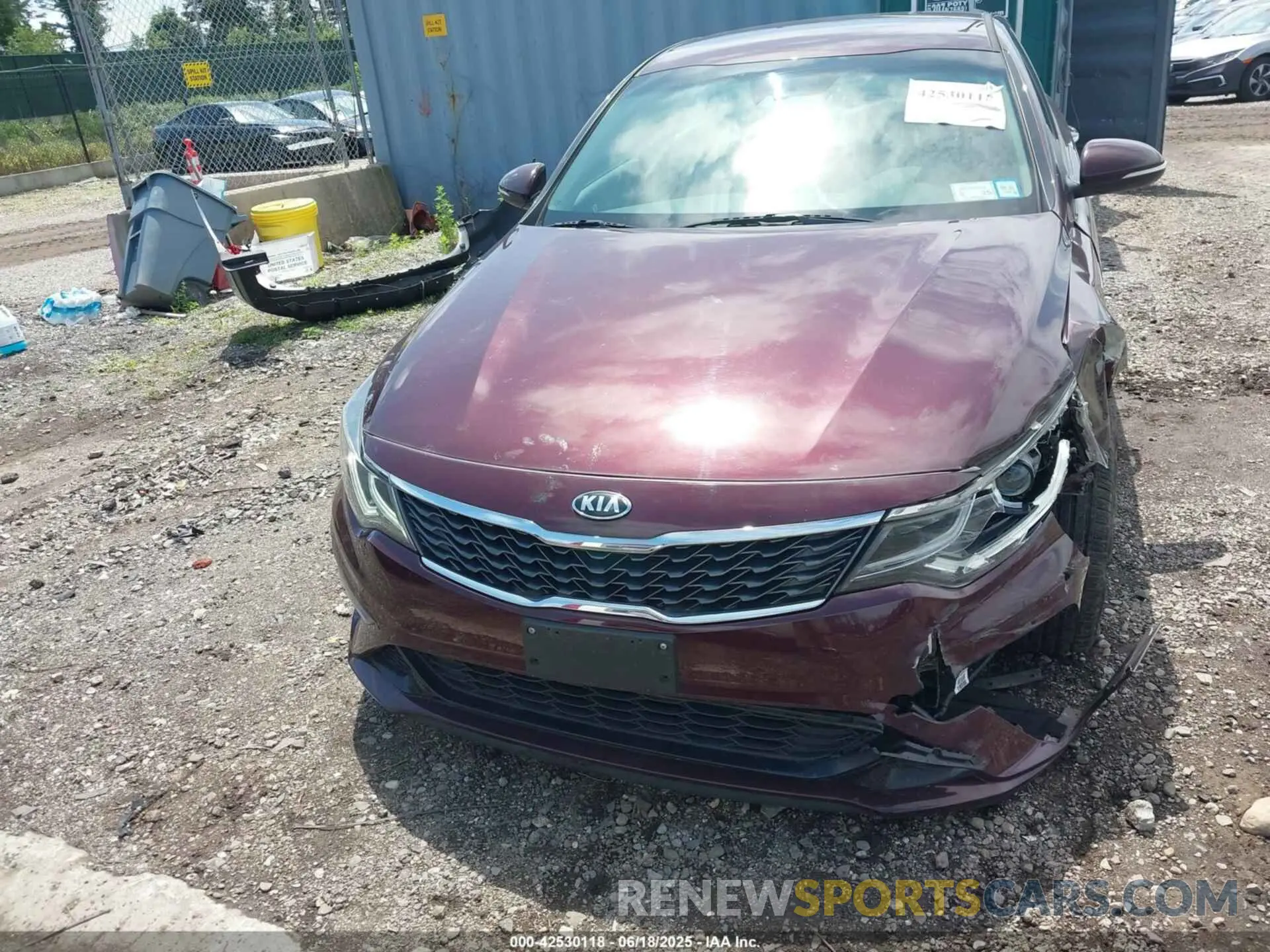 12 fotografías del automóvil dañado 5XXGT4L31KG286705 KIA OPTIMA 2019