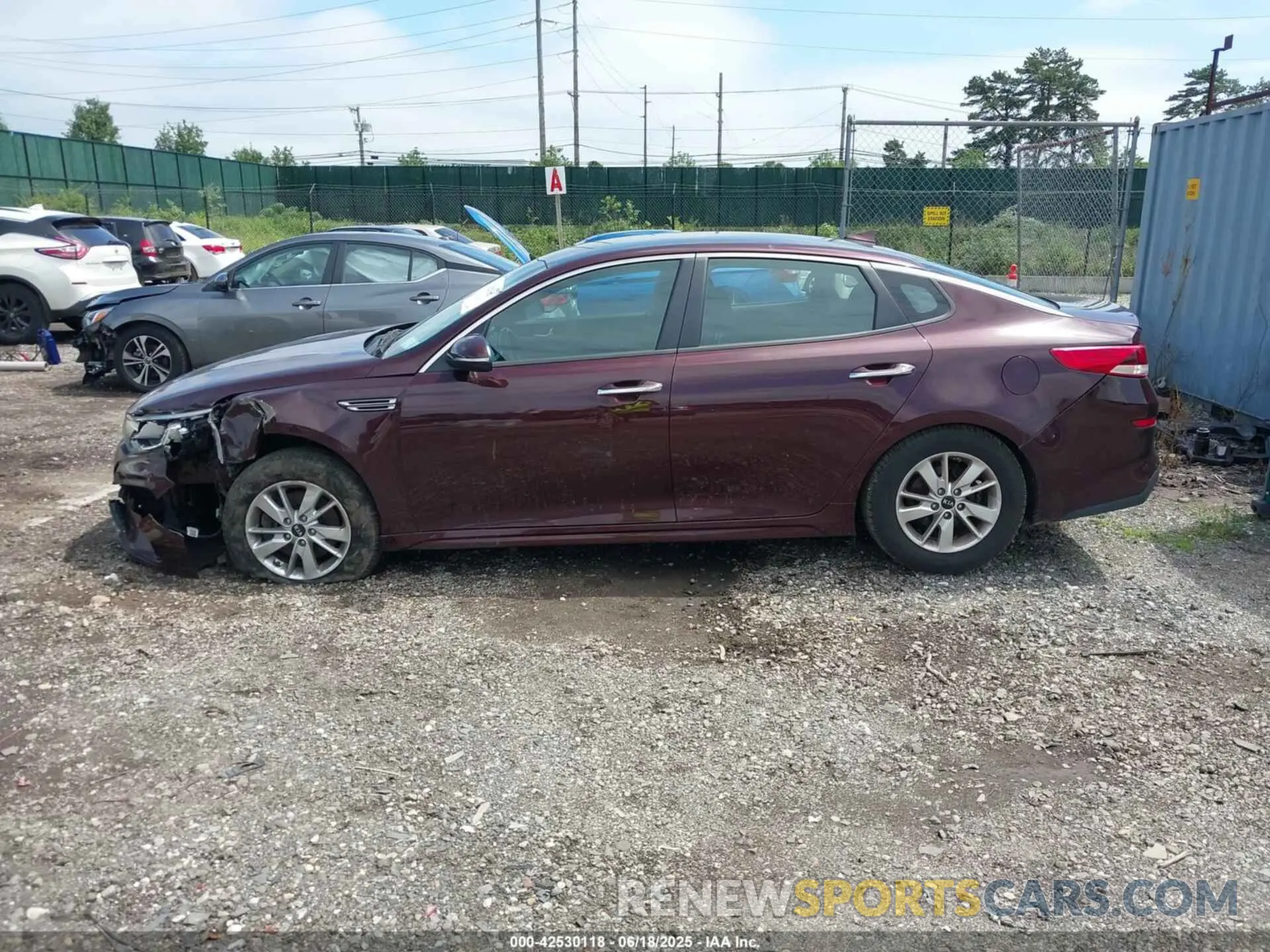 14 fotografías del automóvil dañado 5XXGT4L31KG286705 KIA OPTIMA 2019