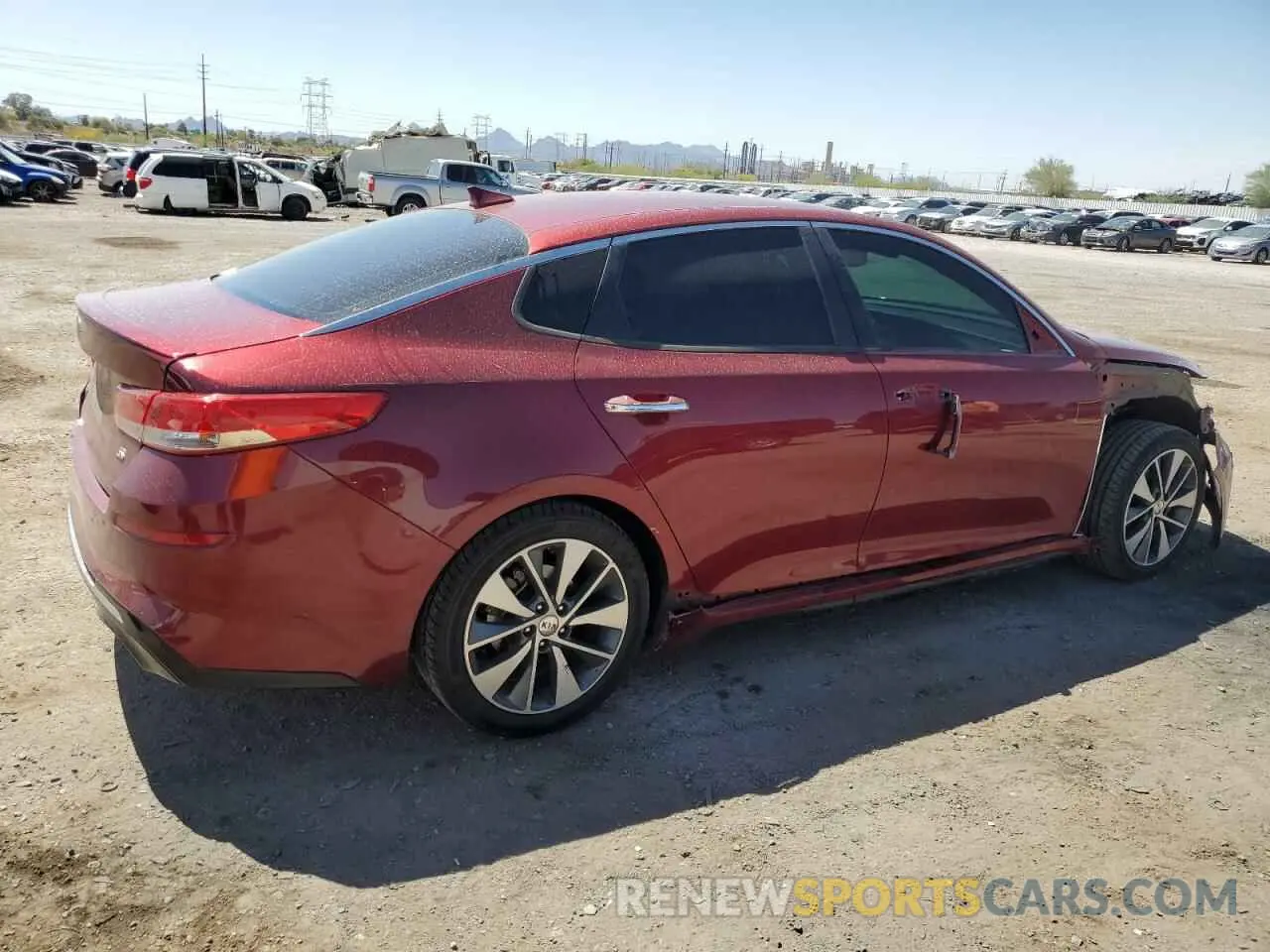 3 fotografías del automóvil dañado 5XXGT4L31KG292259 KIA OPTIMA 2019