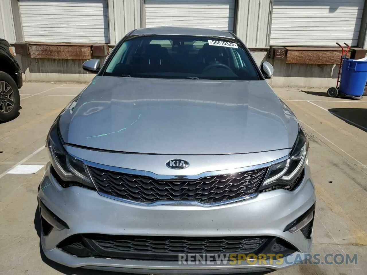 5 fotografías del automóvil dañado 5XXGT4L31KG323056 KIA OPTIMA 2019