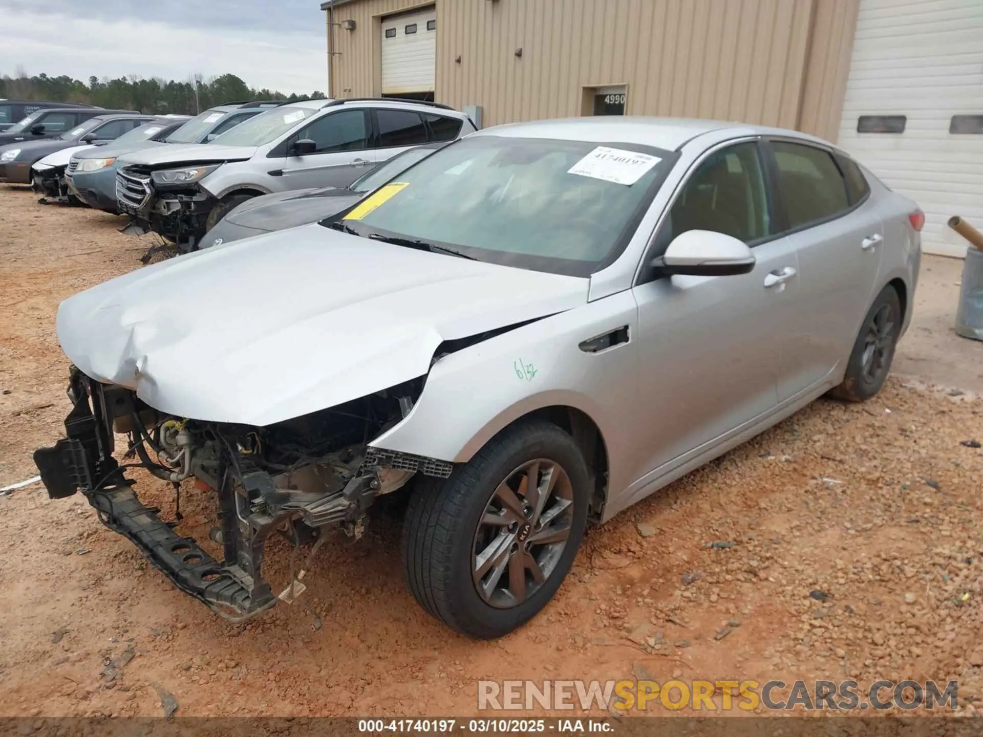 2 fotografías del automóvil dañado 5XXGT4L31KG323493 KIA OPTIMA 2019
