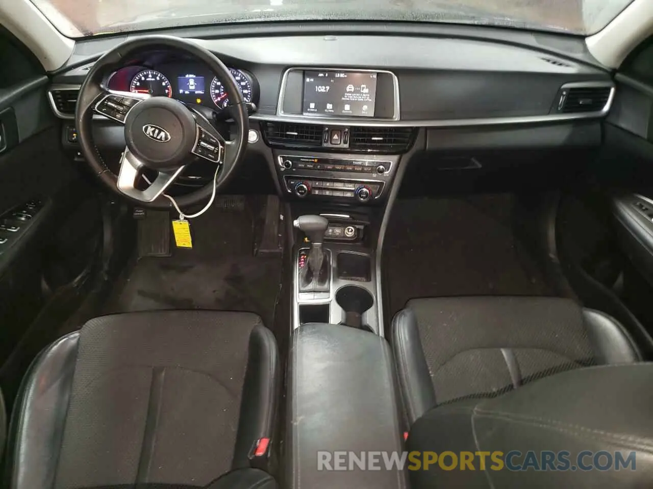 8 fotografías del automóvil dañado 5XXGT4L31KG334817 KIA OPTIMA 2019