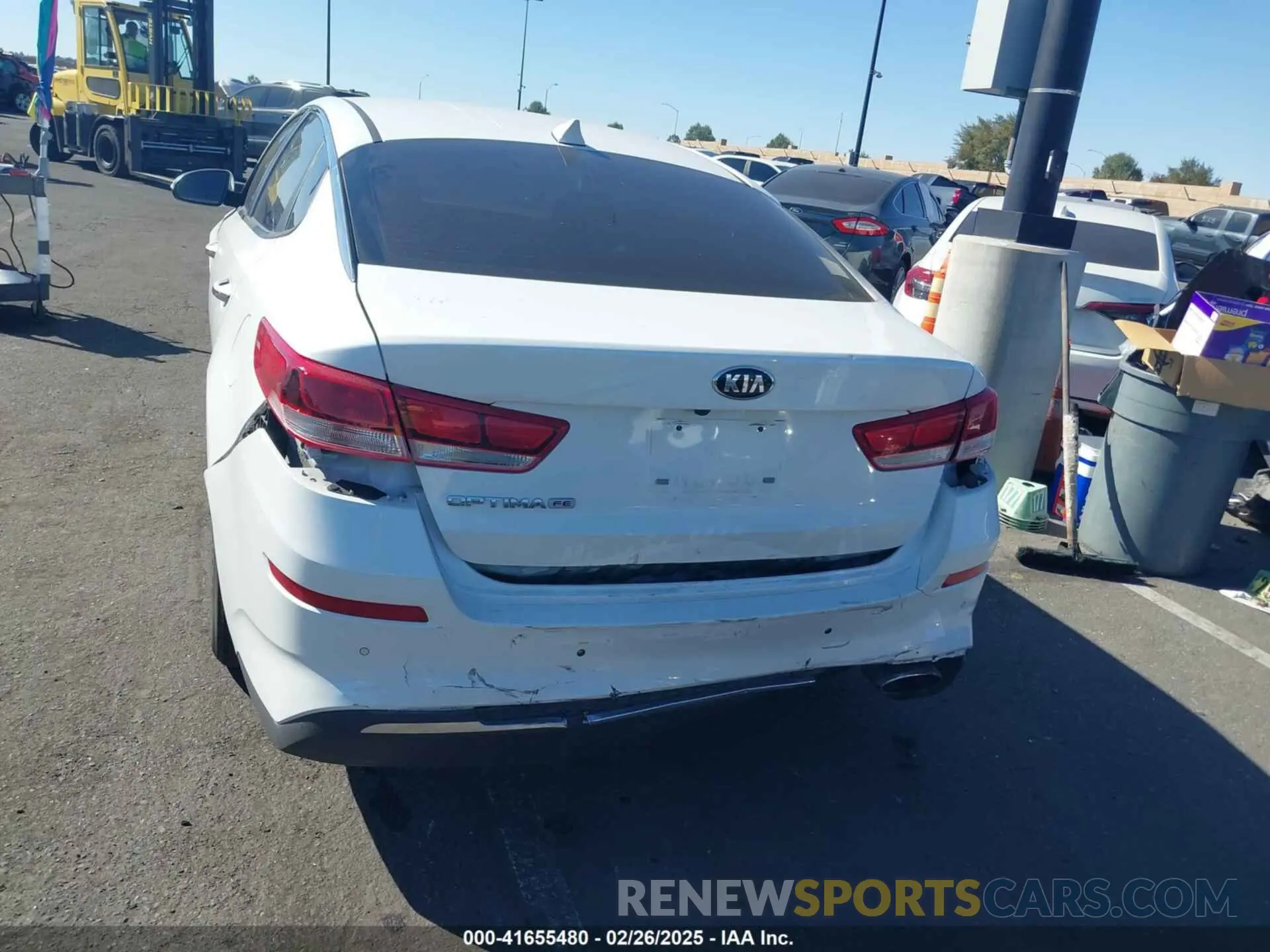 16 fotografías del automóvil dañado 5XXGT4L31KG335756 KIA OPTIMA 2019