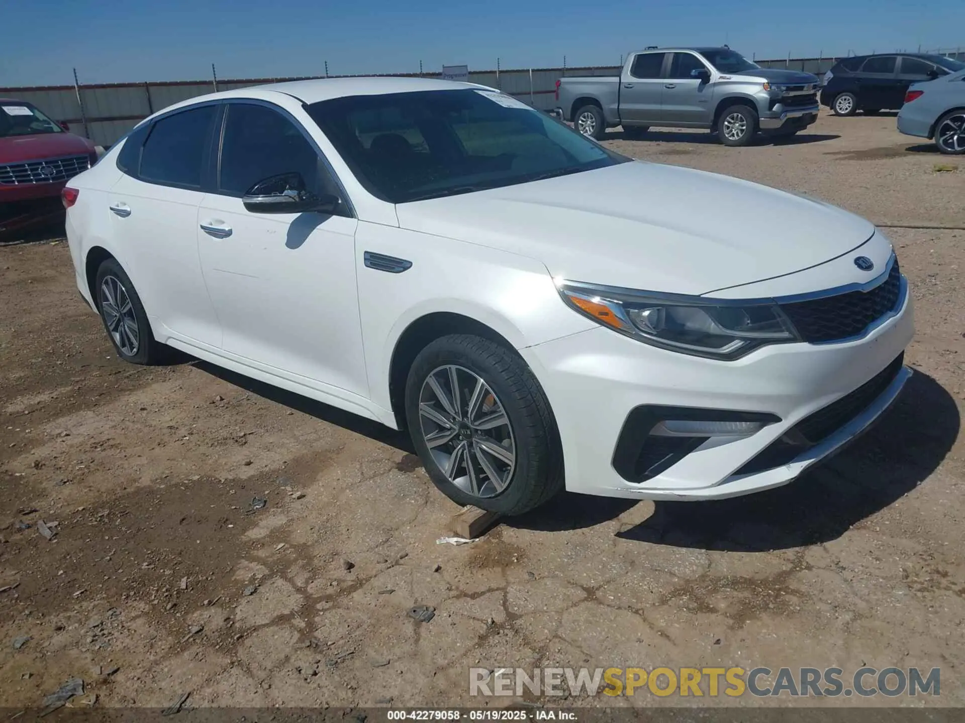 1 fotografías del automóvil dañado 5XXGT4L31KG356414 KIA OPTIMA 2019