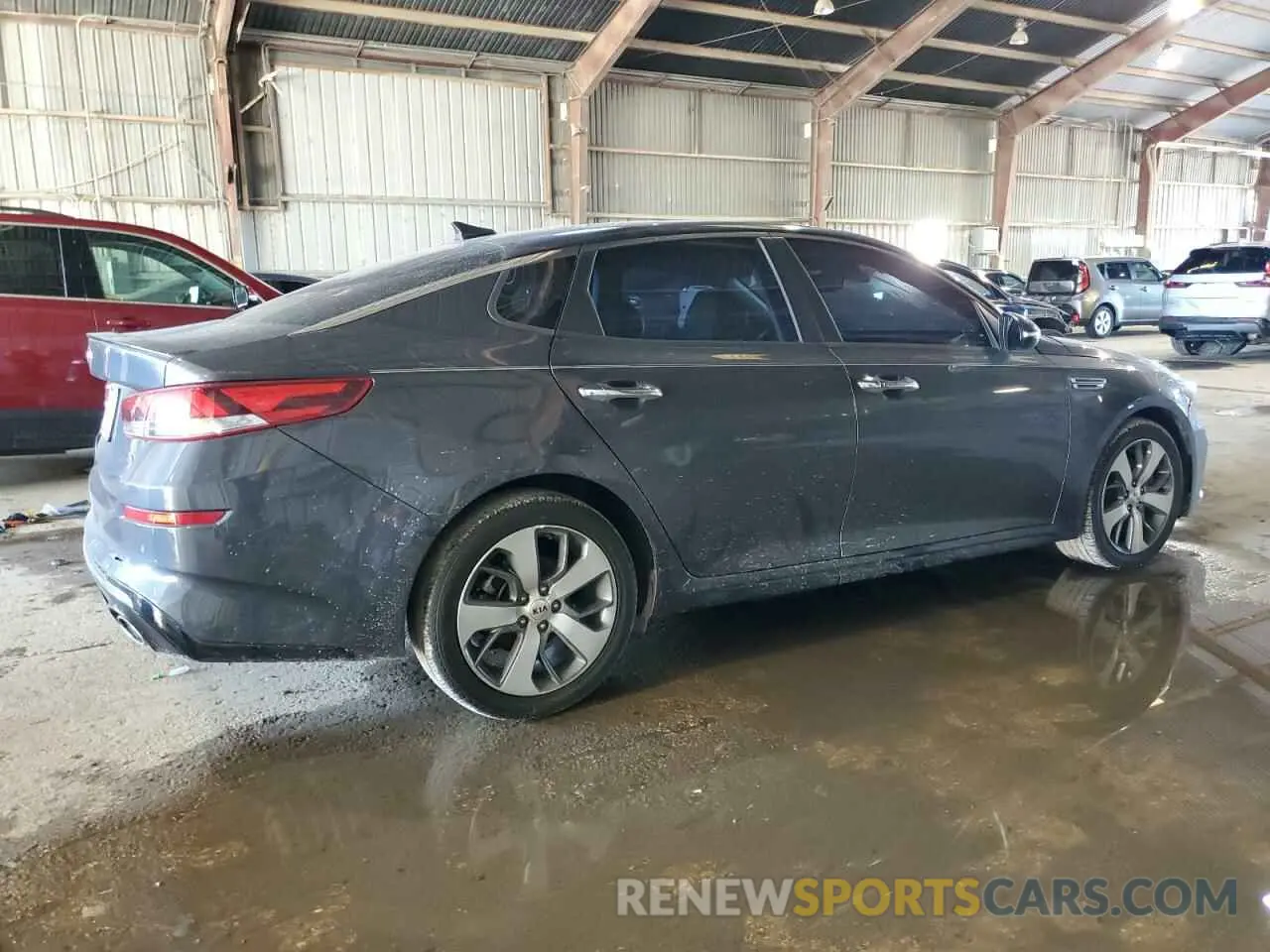 3 fotografías del automóvil dañado 5XXGT4L32KG309389 KIA OPTIMA 2019