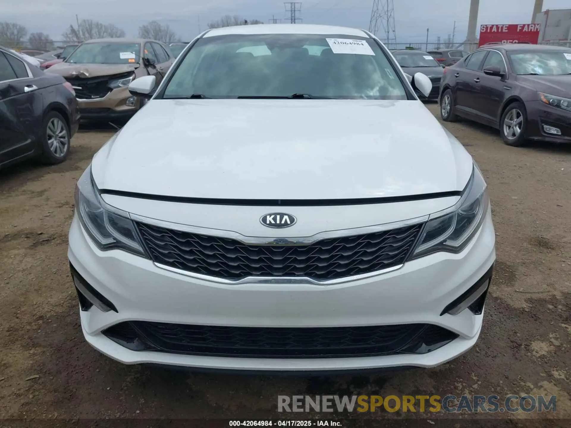 11 fotografías del automóvil dañado 5XXGT4L32KG312986 KIA OPTIMA 2019