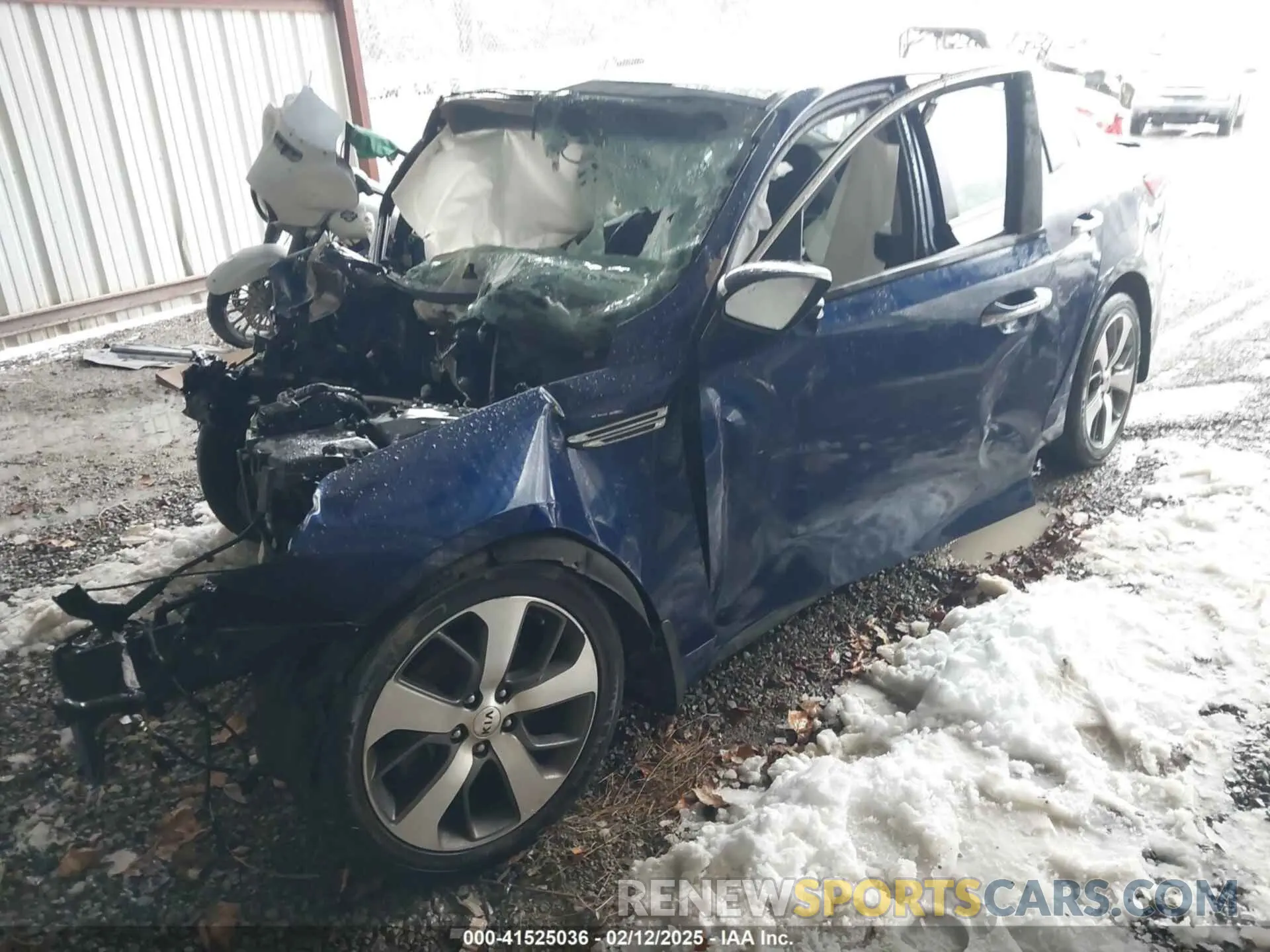 2 fotografías del automóvil dañado 5XXGT4L32KG353747 KIA OPTIMA 2019