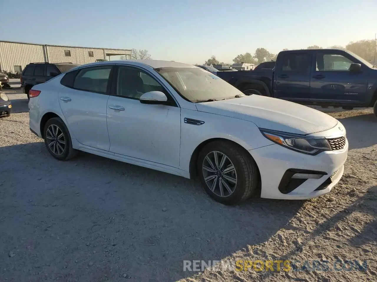 4 fotografías del automóvil dañado 5XXGT4L32KG370466 KIA OPTIMA 2019