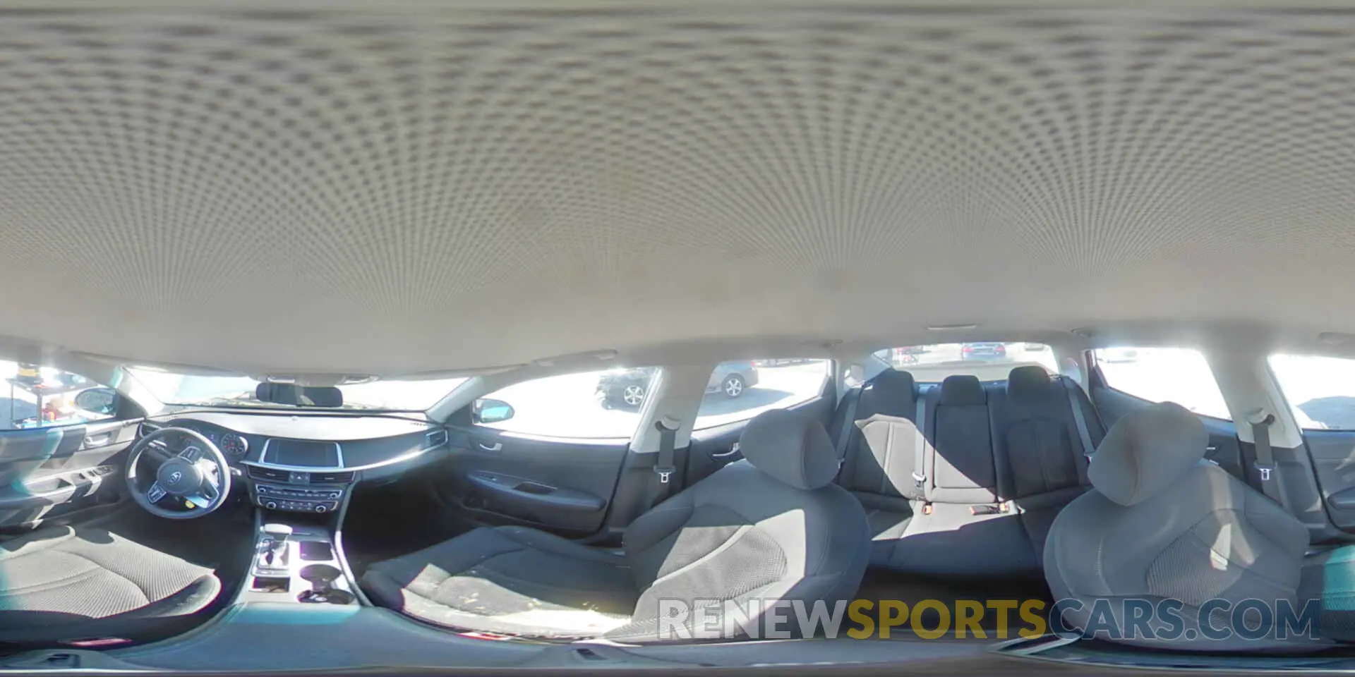 12 fotografías del automóvil dañado 5XXGT4L33KG276399 KIA OPTIMA 2019