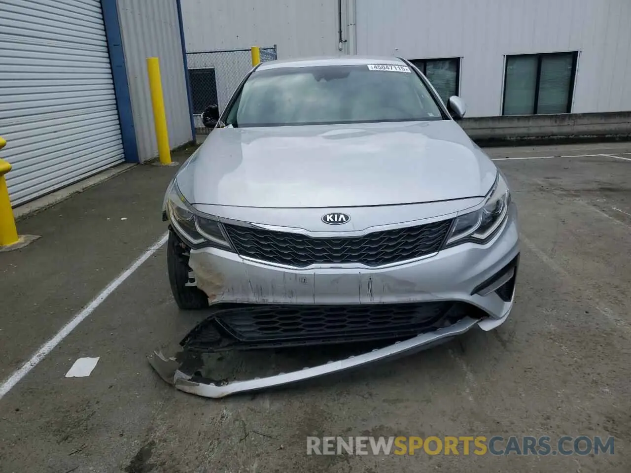 5 fotografías del automóvil dañado 5XXGT4L33KG297222 KIA OPTIMA 2019