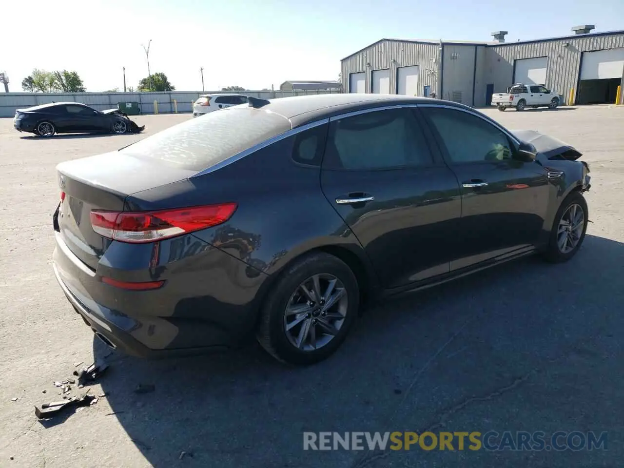 3 fotografías del automóvil dañado 5XXGT4L33KG307196 KIA OPTIMA 2019