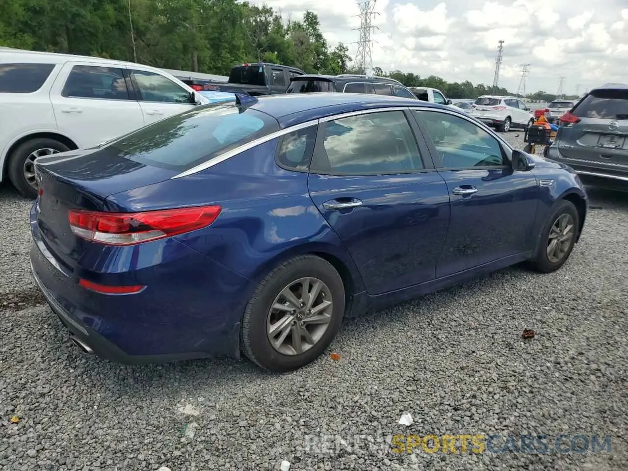 3 fotografías del automóvil dañado 5XXGT4L33KG316996 KIA OPTIMA 2019