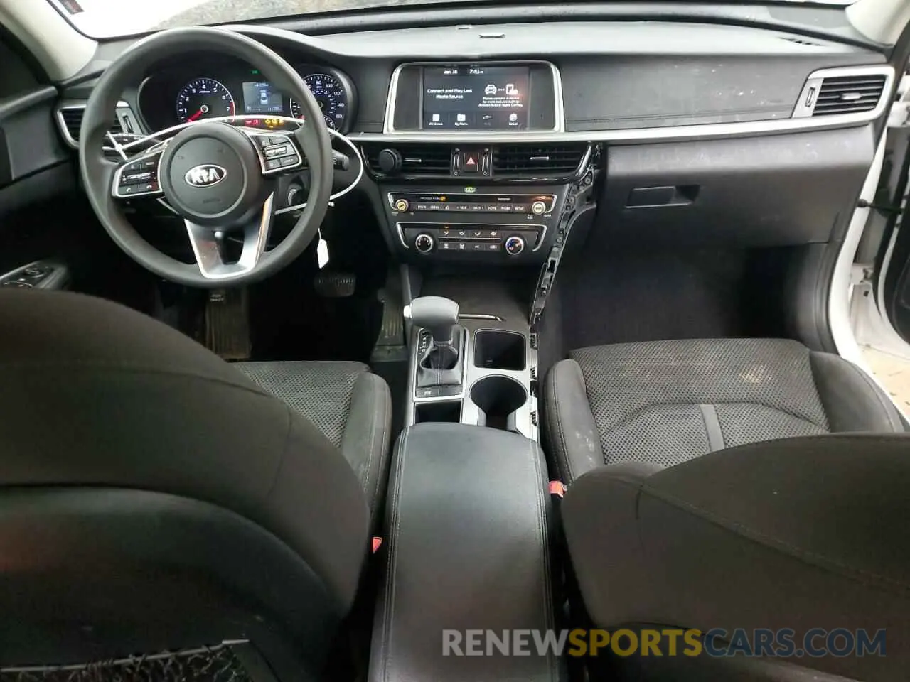 8 fotografías del automóvil dañado 5XXGT4L33KG323303 KIA OPTIMA 2019