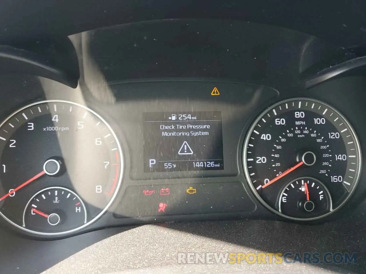 9 fotografías del automóvil dañado 5XXGT4L33KG337671 KIA OPTIMA 2019