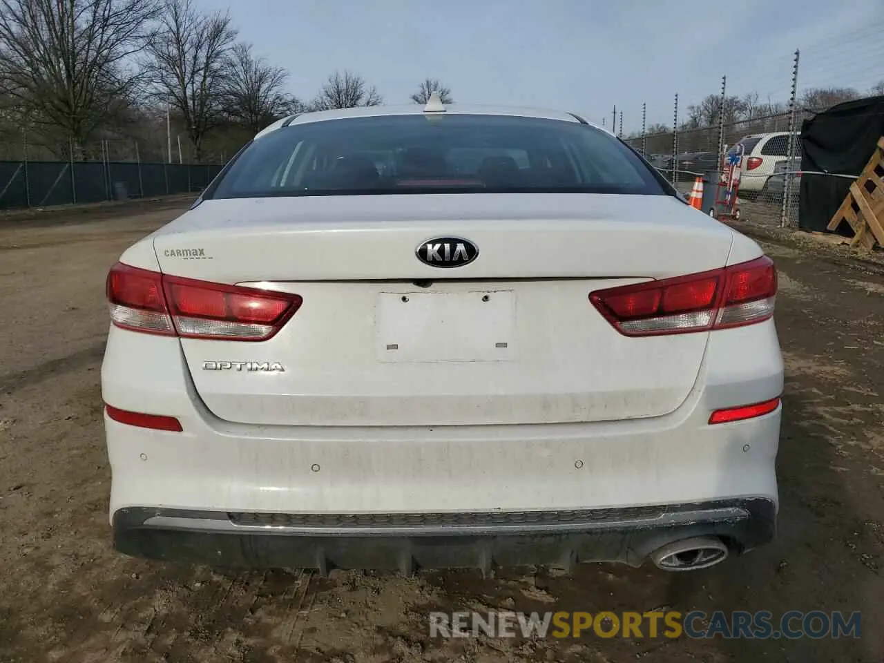 6 fotografías del automóvil dañado 5XXGT4L33KG350503 KIA OPTIMA 2019