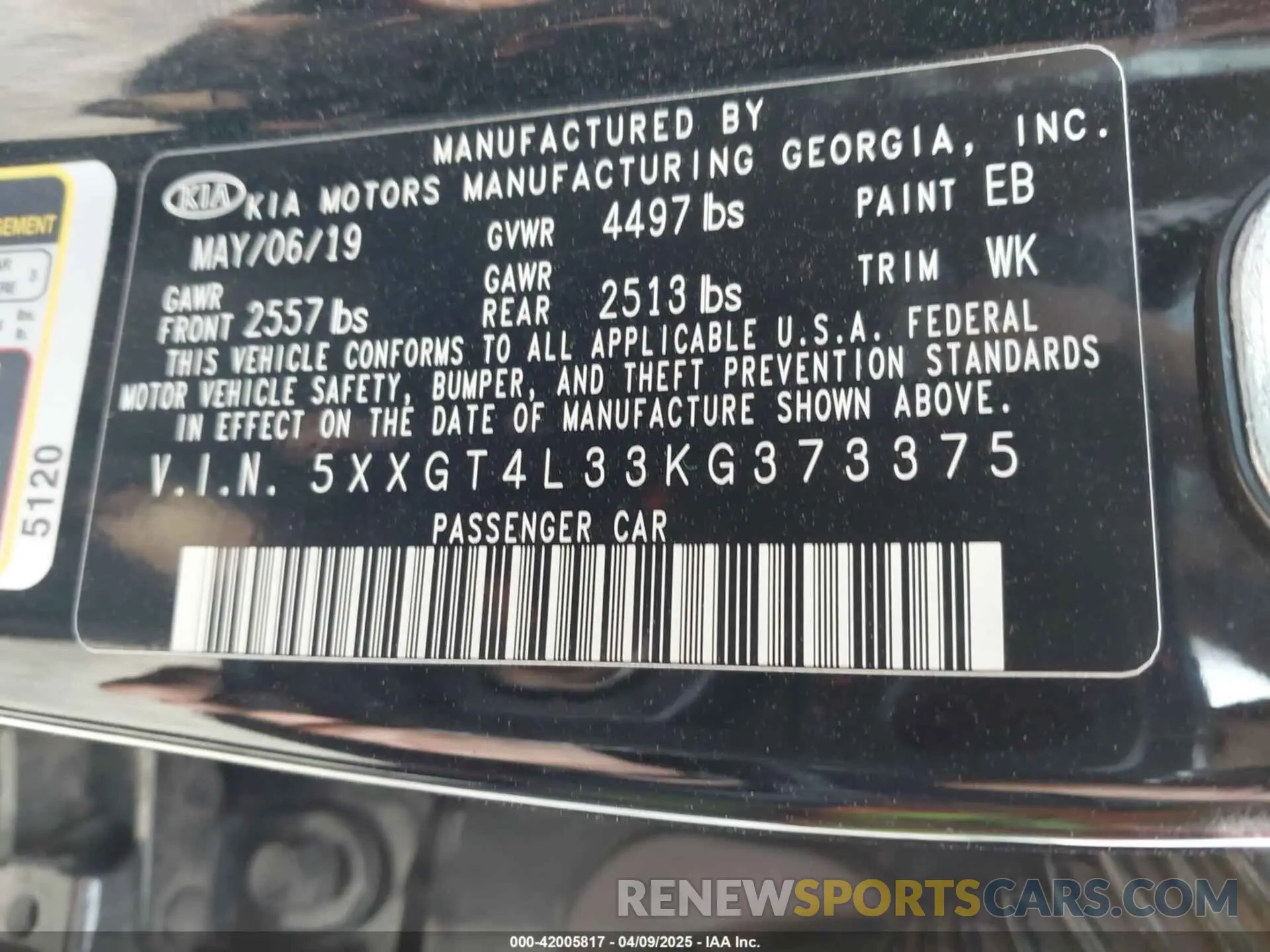 9 fotografías del automóvil dañado 5XXGT4L33KG373375 KIA OPTIMA 2019