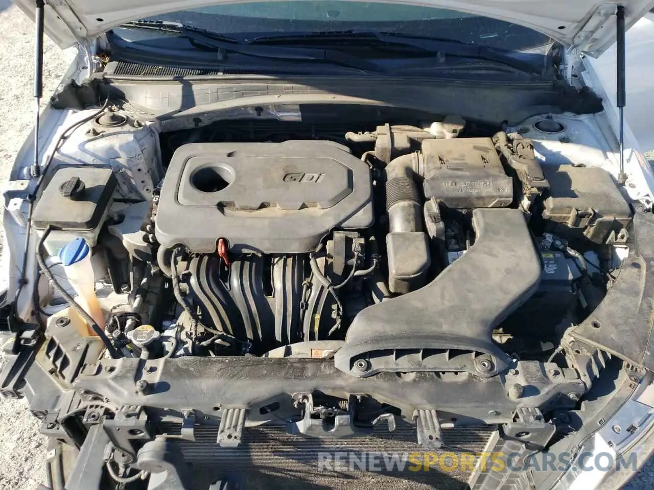 11 fotografías del automóvil dañado 5XXGT4L34KG281515 KIA OPTIMA 2019