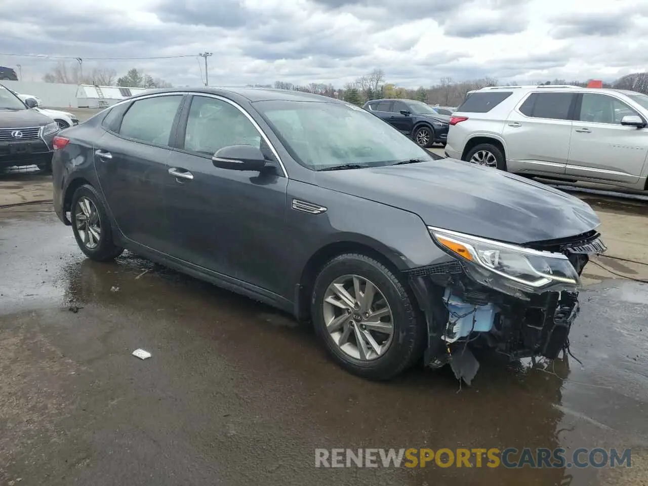 4 fotografías del automóvil dañado 5XXGT4L34KG305263 KIA OPTIMA 2019