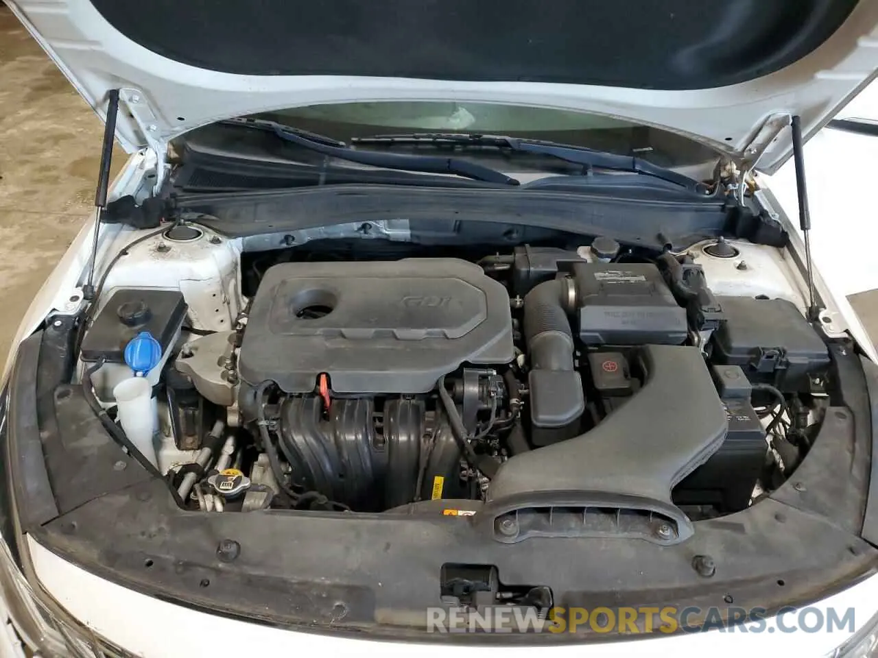 11 fotografías del automóvil dañado 5XXGT4L34KG307028 KIA OPTIMA 2019