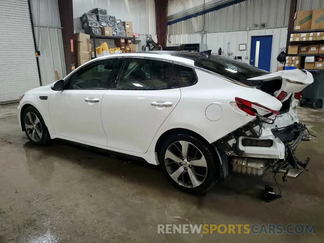2 fotografías del automóvil dañado 5XXGT4L34KG307028 KIA OPTIMA 2019