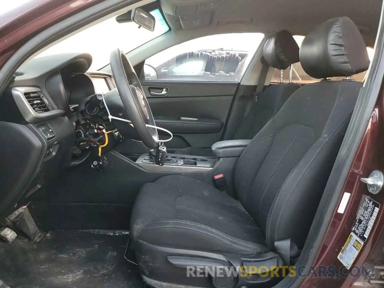 7 fotografías del automóvil dañado 5XXGT4L34KG323603 KIA OPTIMA 2019