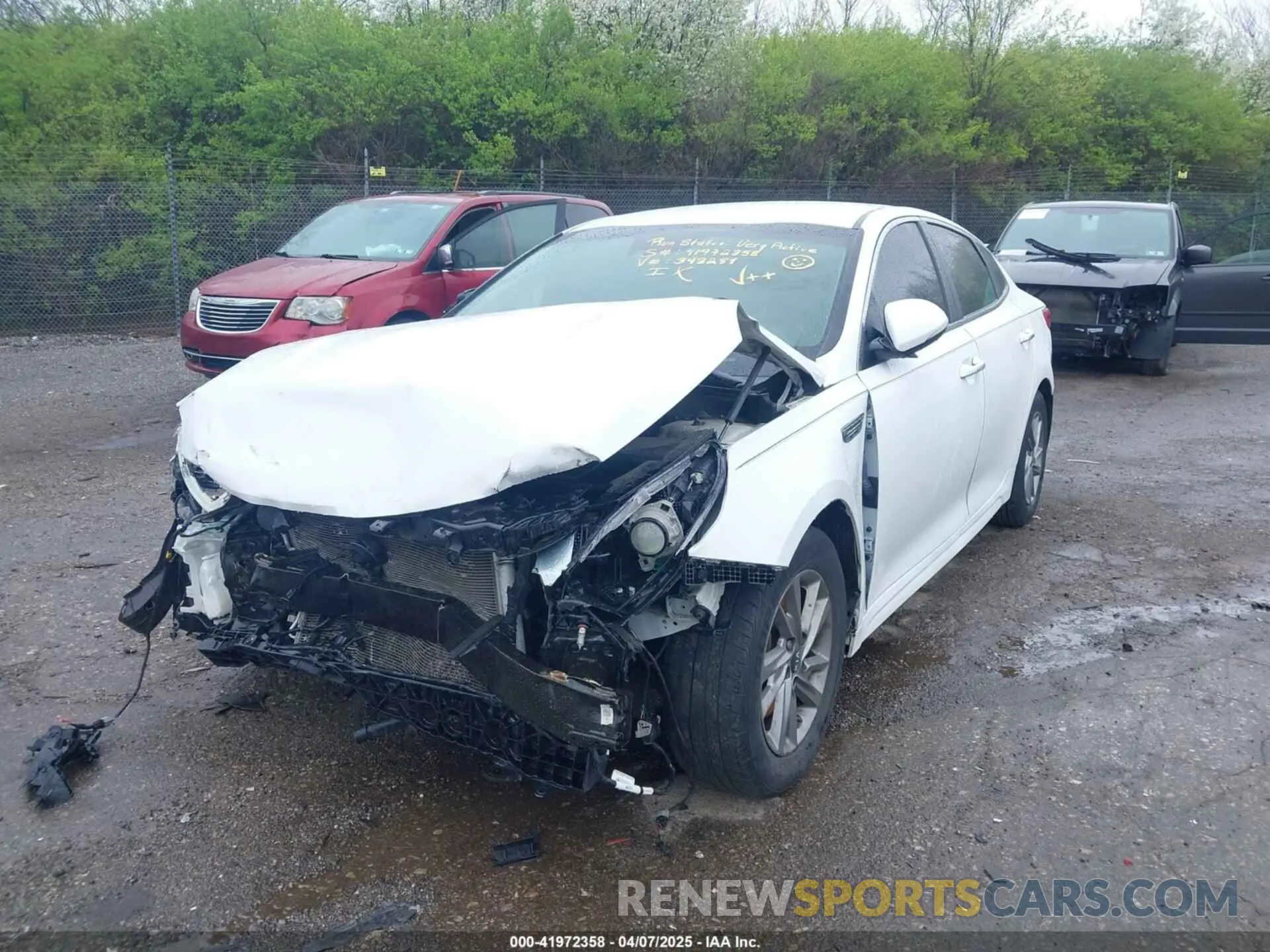 19 fotografías del automóvil dañado 5XXGT4L34KG343284 KIA OPTIMA 2019
