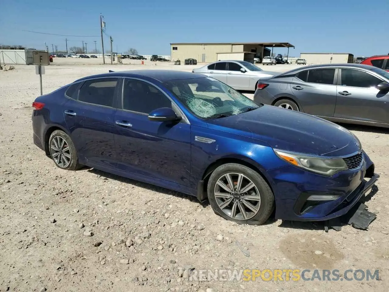4 fotografías del automóvil dañado 5XXGT4L34KG350946 KIA OPTIMA 2019