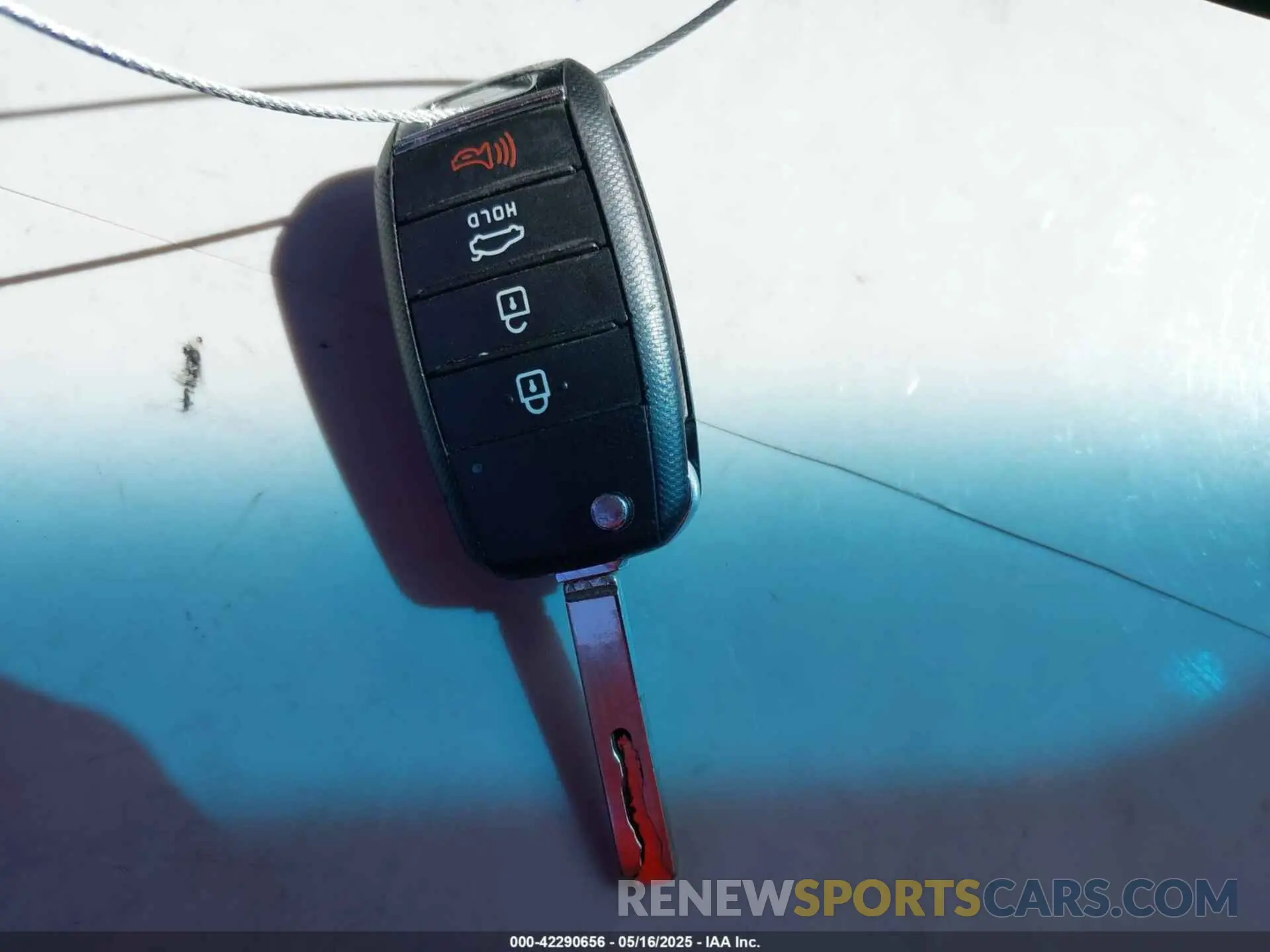 11 fotografías del automóvil dañado 5XXGT4L34KG364135 KIA OPTIMA 2019
