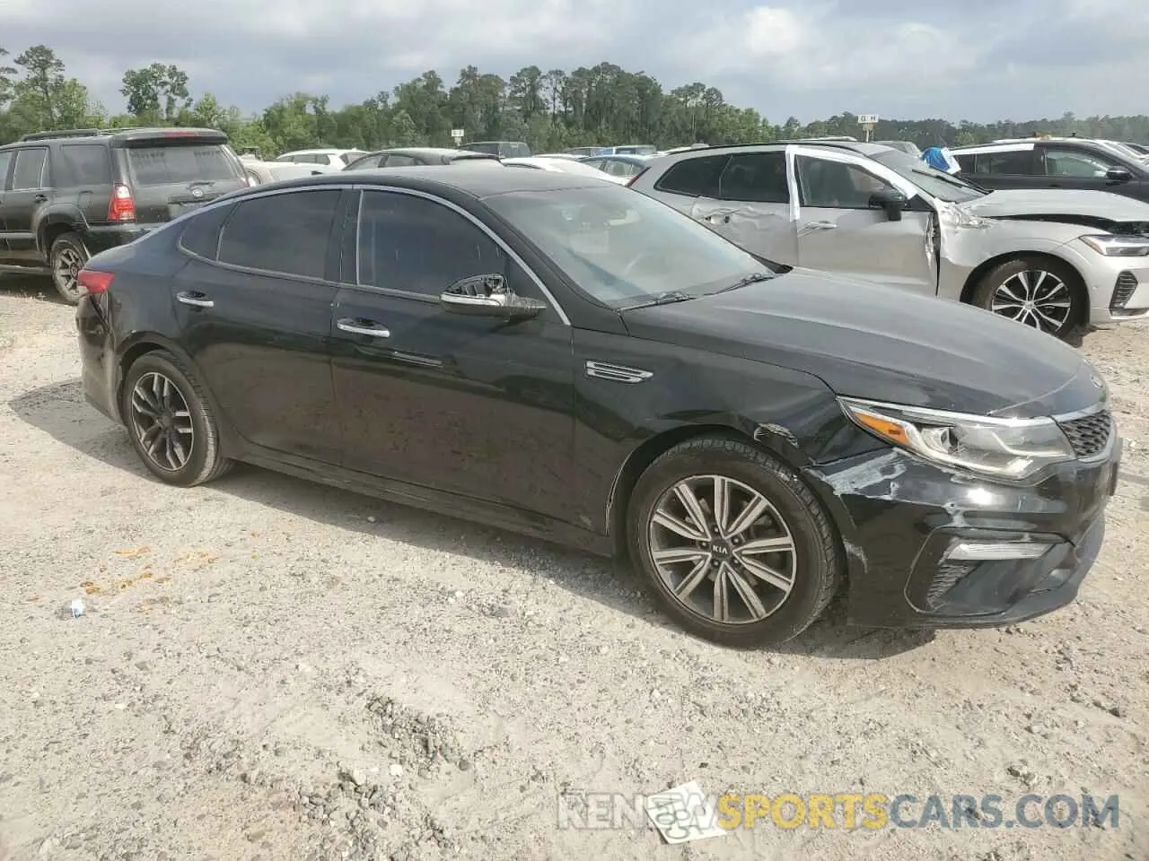 4 fotografías del automóvil dañado 5XXGT4L34KG367746 KIA OPTIMA 2019