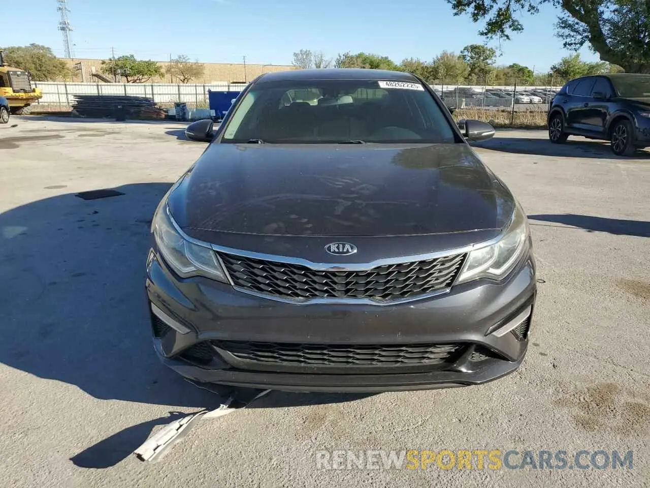 5 fotografías del automóvil dañado 5XXGT4L35KG280857 KIA OPTIMA 2019