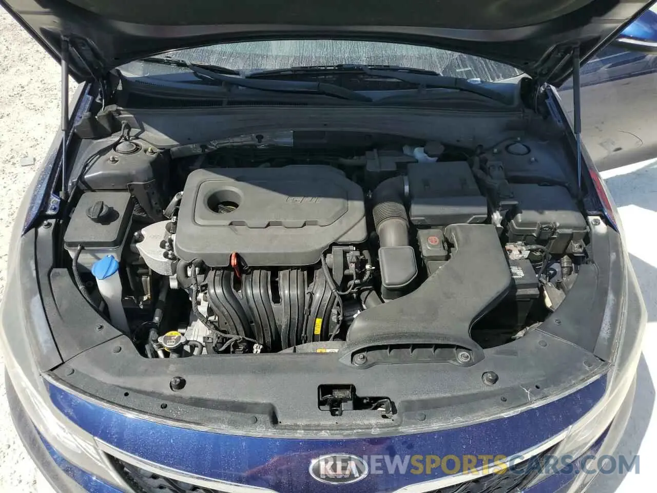 11 fotografías del automóvil dañado 5XXGT4L35KG289932 KIA OPTIMA 2019