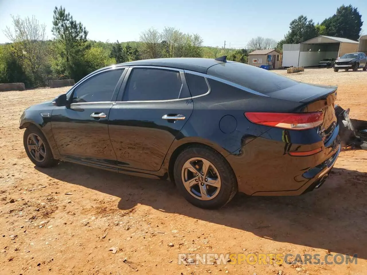 2 fotografías del automóvil dañado 5XXGT4L35KG290854 KIA OPTIMA 2019