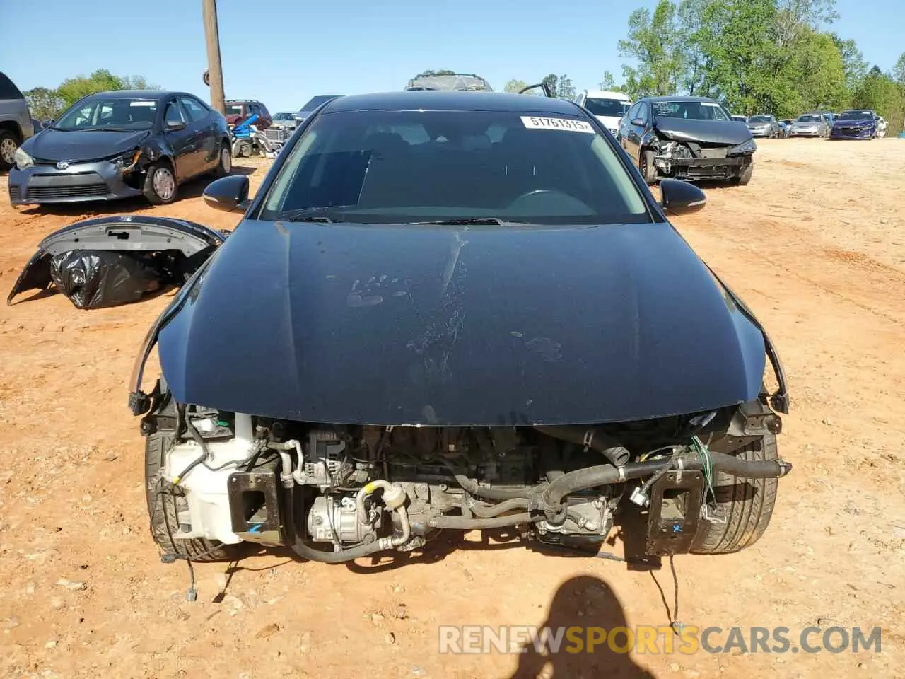 5 fotografías del automóvil dañado 5XXGT4L35KG290854 KIA OPTIMA 2019