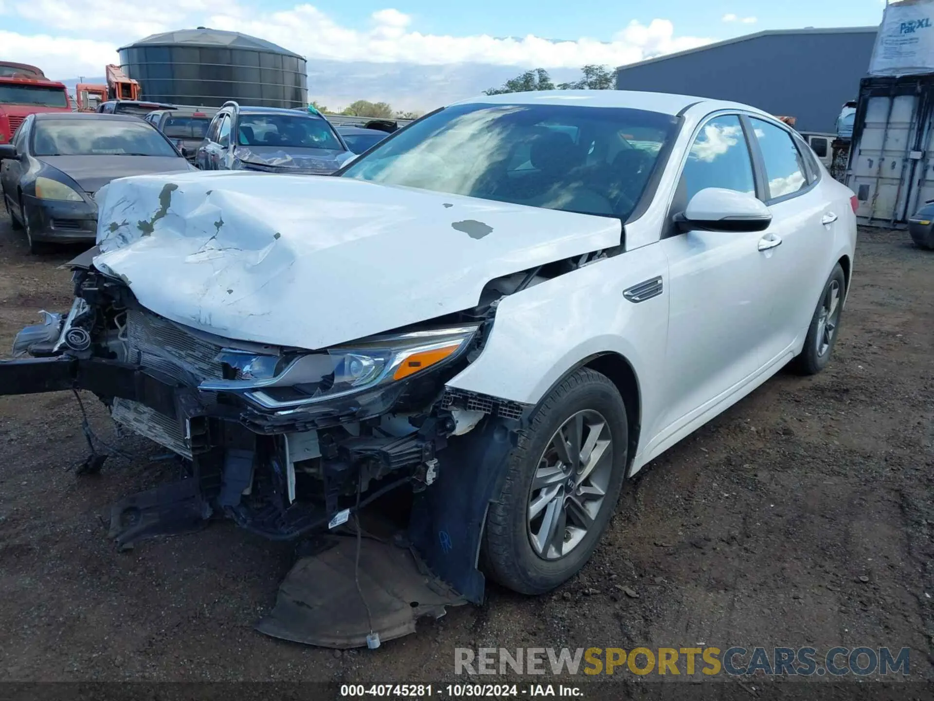 19 fotografías del automóvil dañado 5XXGT4L35KG293379 KIA OPTIMA 2019