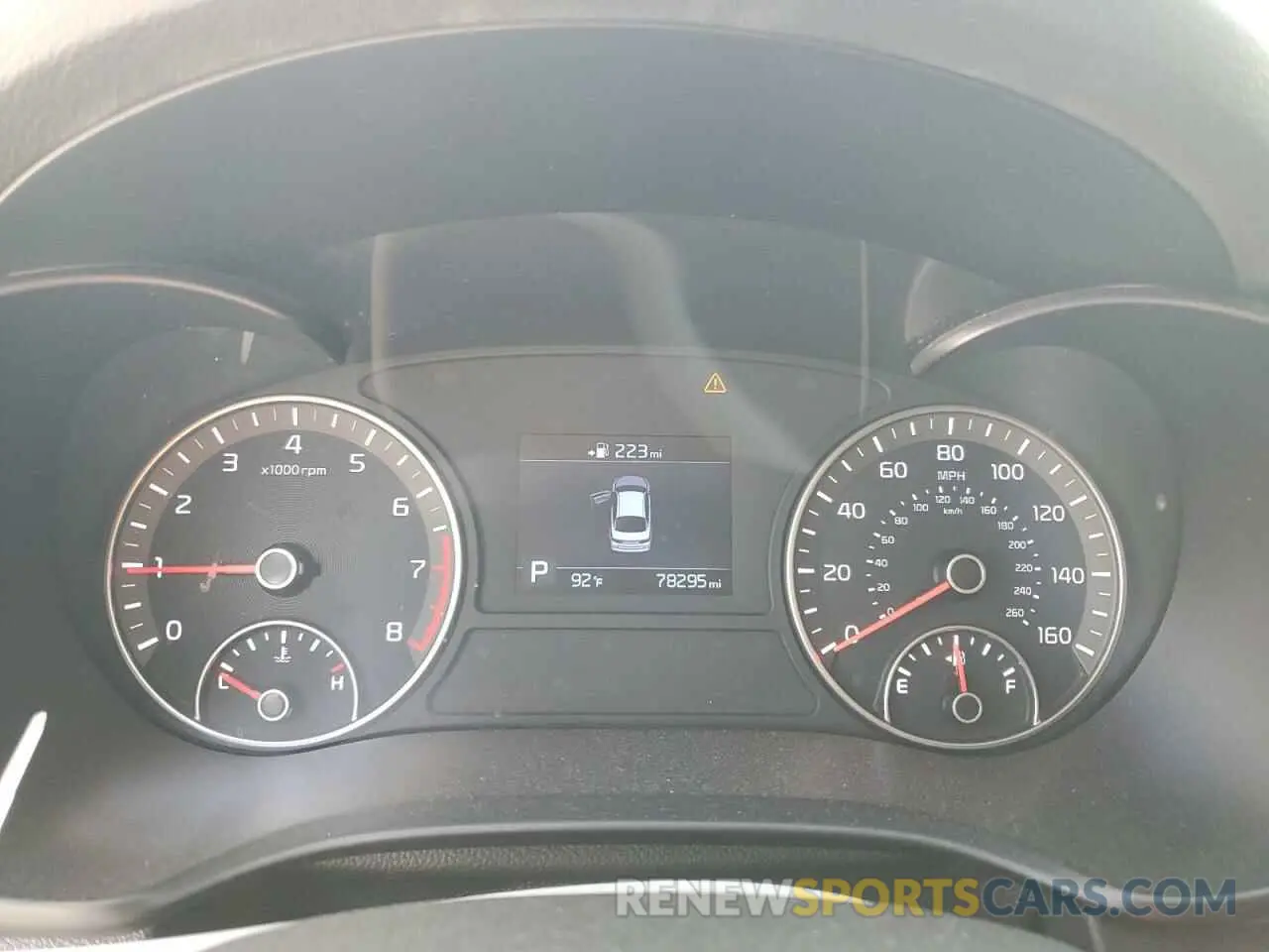 9 fotografías del automóvil dañado 5XXGT4L35KG295696 KIA OPTIMA 2019