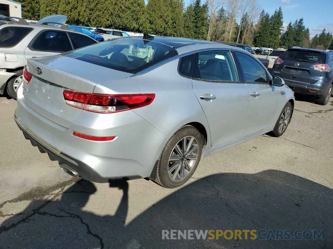 3 fotografías del automóvil dañado 5XXGT4L35KG335582 KIA OPTIMA 2019