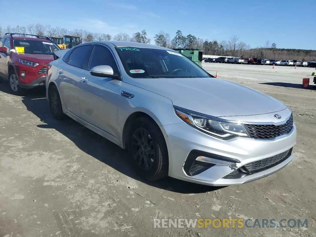 4 fotografías del automóvil dañado 5XXGT4L35KG336361 KIA OPTIMA 2019
