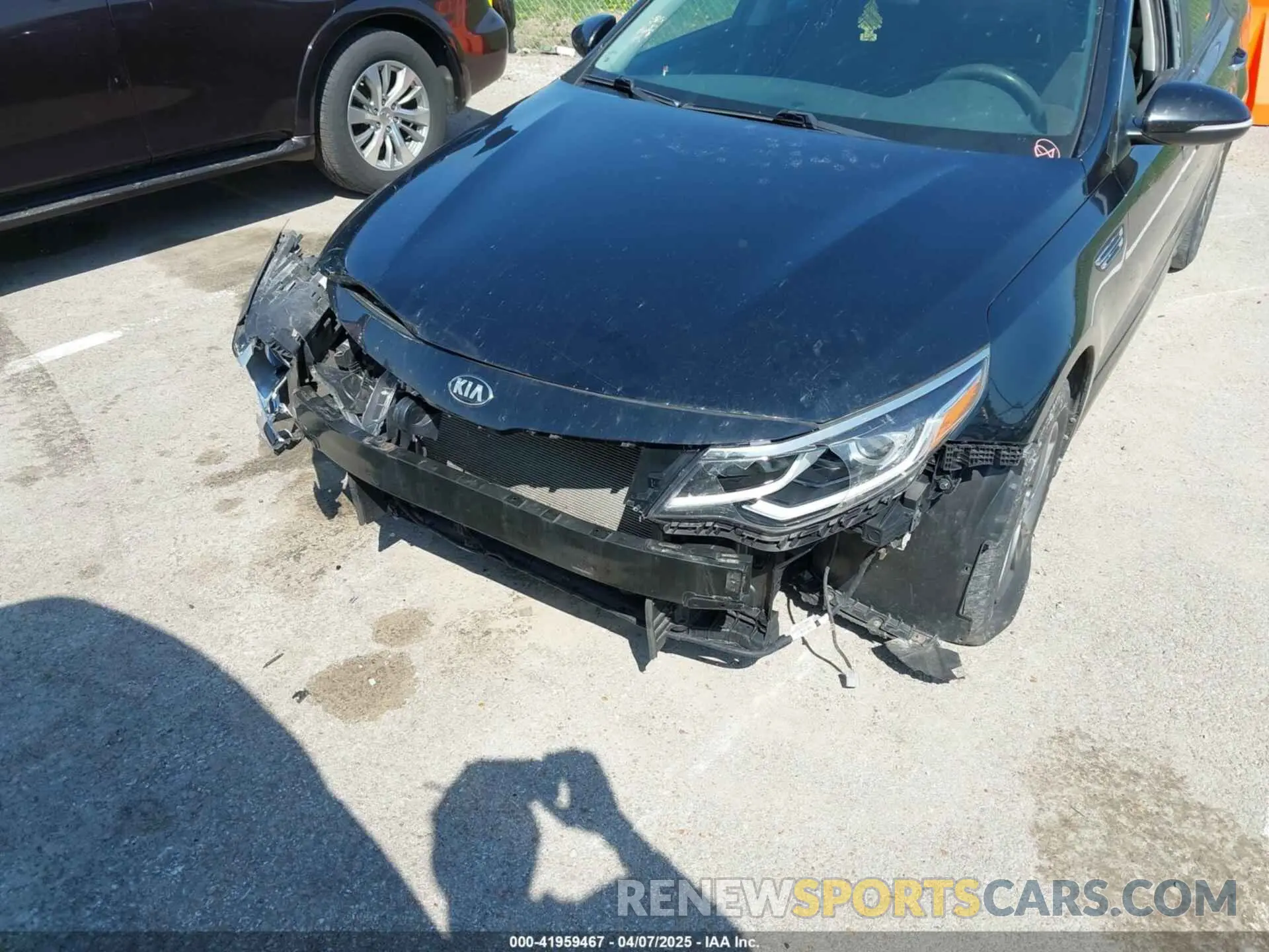 6 fotografías del automóvil dañado 5XXGT4L35KG339681 KIA OPTIMA 2019