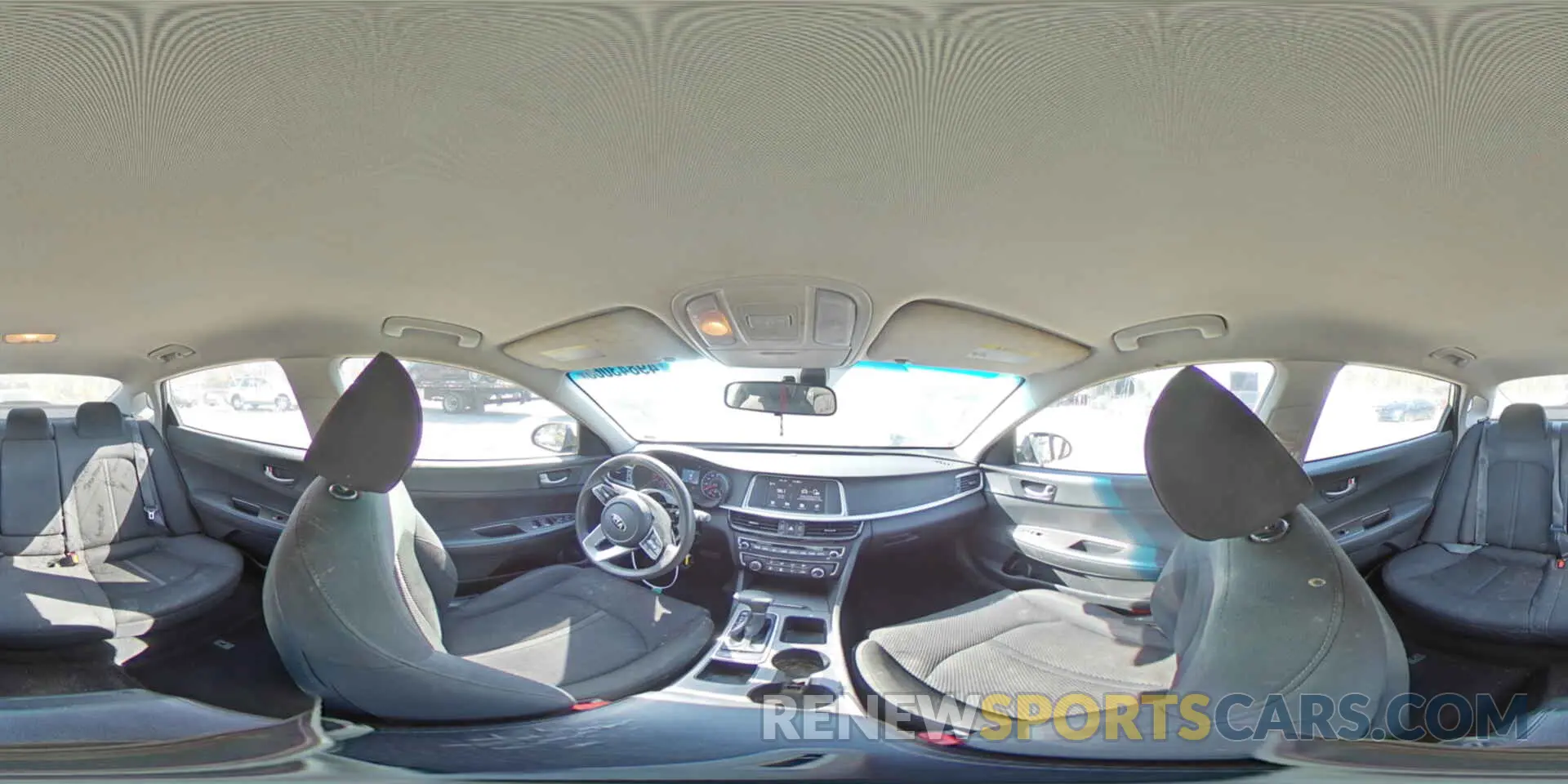 15 fotografías del automóvil dañado 5XXGT4L35KG348364 KIA OPTIMA 2019
