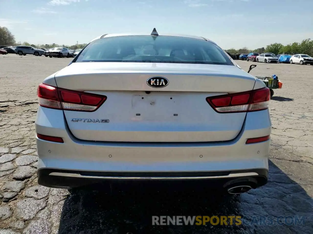 6 fotografías del automóvil dañado 5XXGT4L35KG348364 KIA OPTIMA 2019