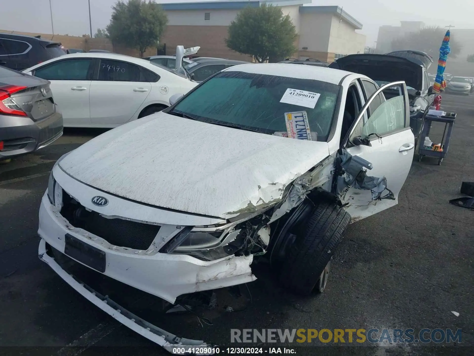 6 fotografías del automóvil dañado 5XXGT4L35KG353970 KIA OPTIMA 2019