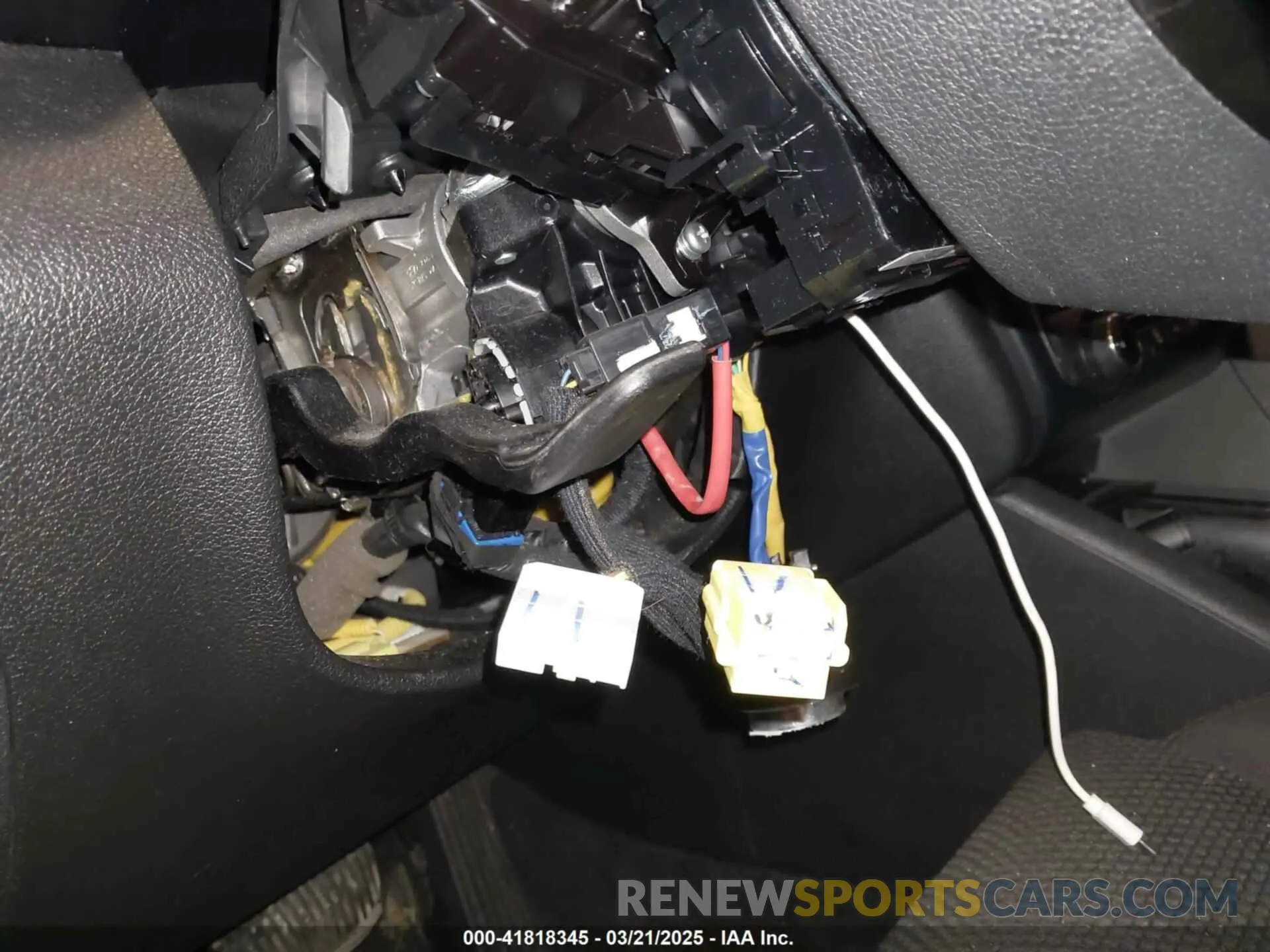 17 fotografías del automóvil dañado 5XXGT4L35KG375936 KIA OPTIMA 2019