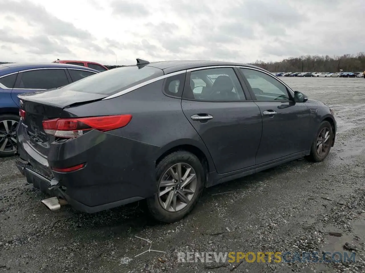 3 fotografías del automóvil dañado 5XXGT4L36KG284688 KIA OPTIMA 2019