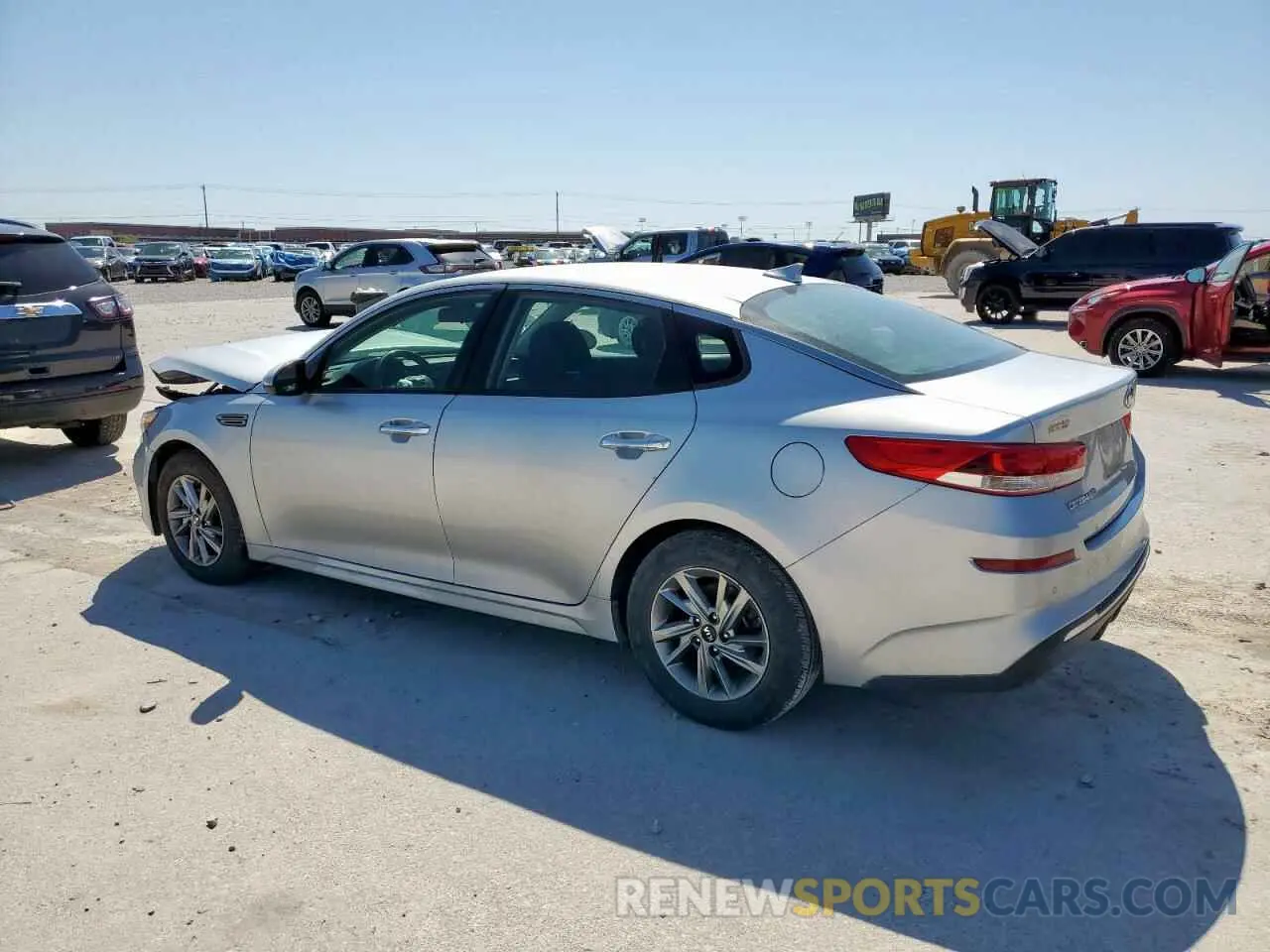 2 fotografías del automóvil dañado 5XXGT4L36KG288062 KIA OPTIMA 2019