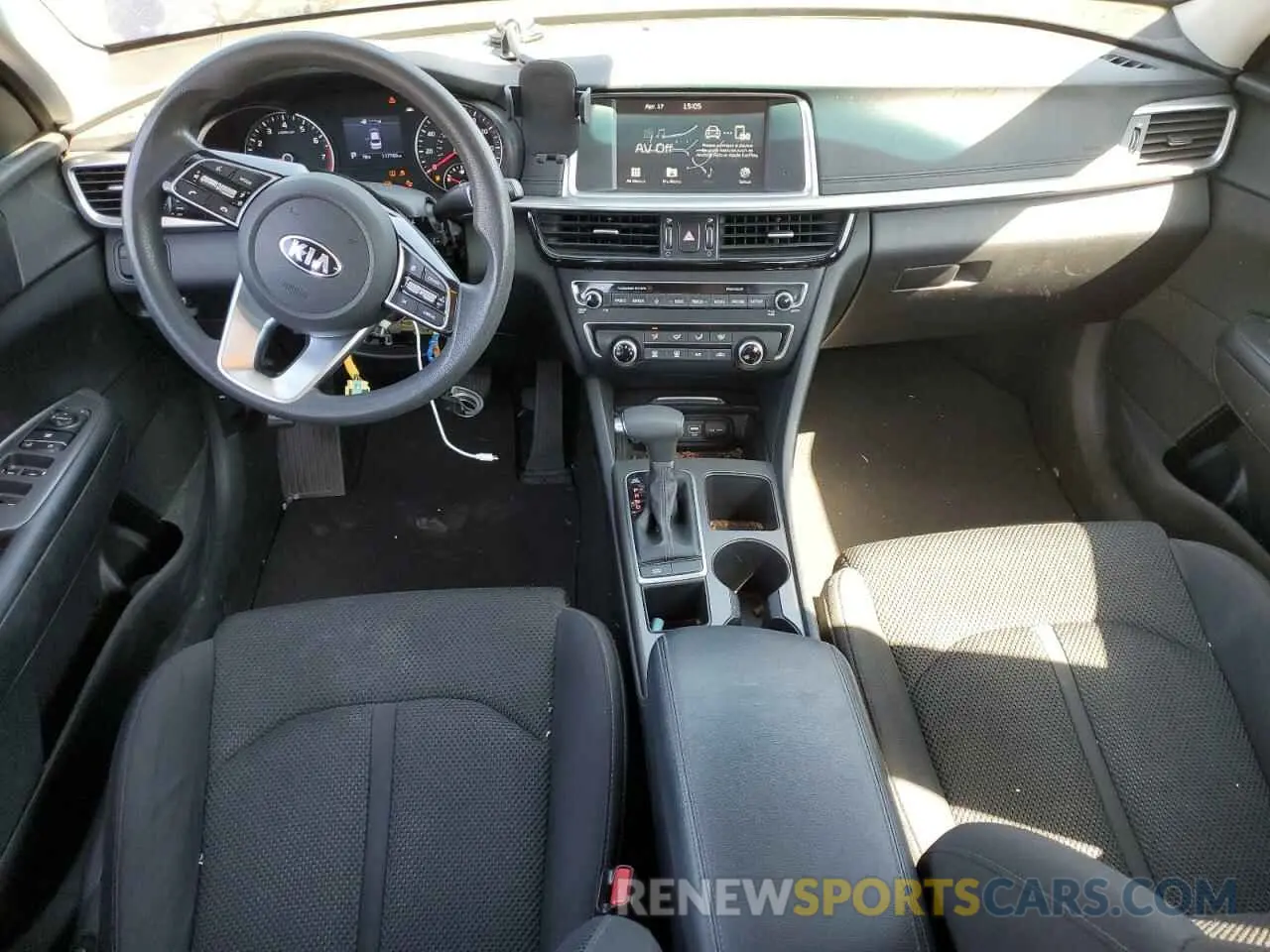 8 fotografías del automóvil dañado 5XXGT4L36KG296548 KIA OPTIMA 2019