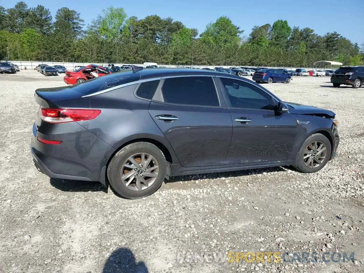3 fotografías del automóvil dañado 5XXGT4L36KG318242 KIA OPTIMA 2019
