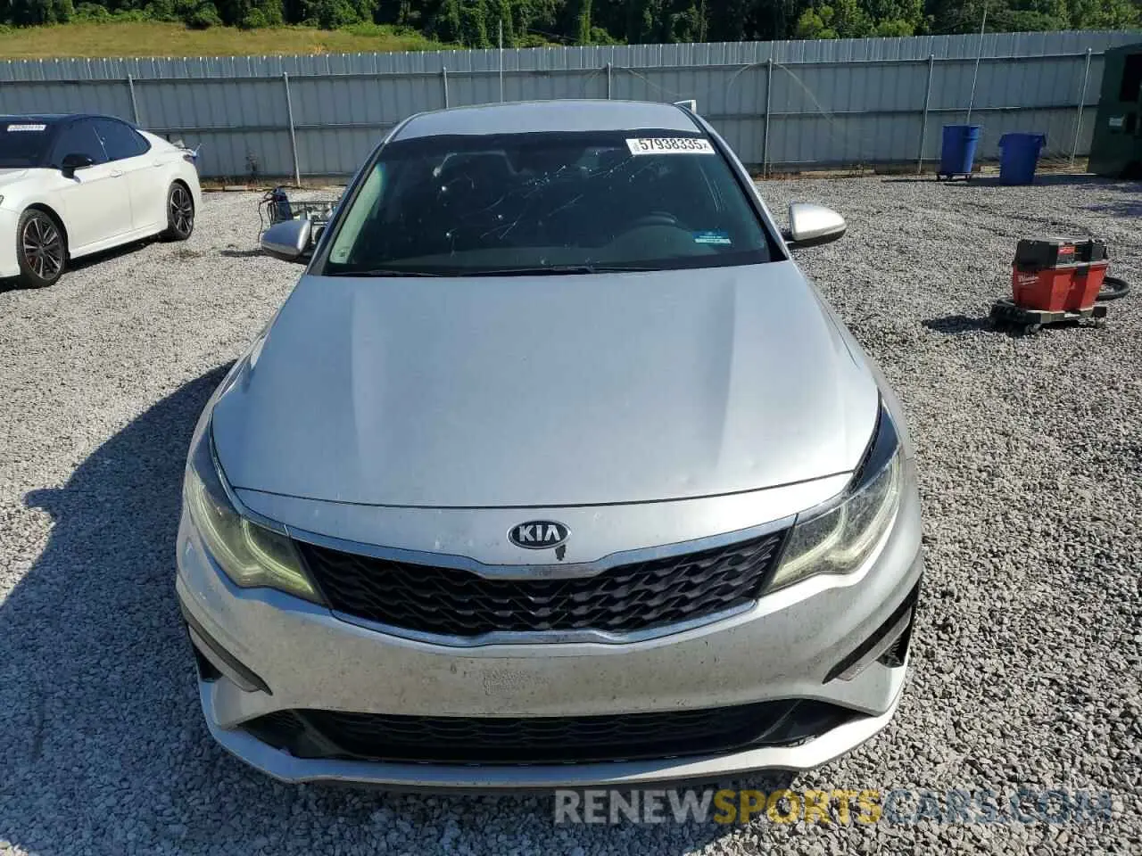5 fotografías del automóvil dañado 5XXGT4L36KG336918 KIA OPTIMA 2019