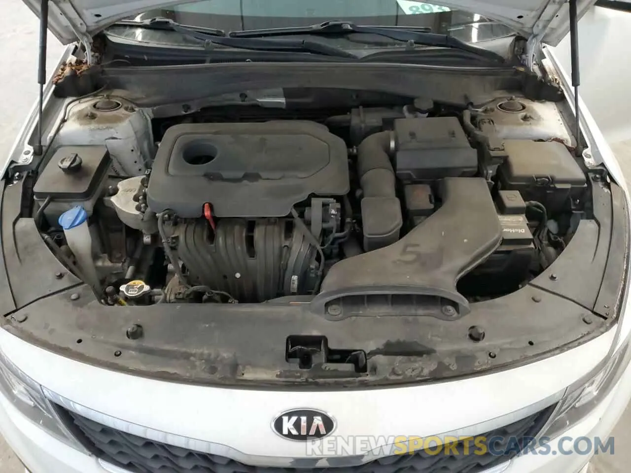 11 fotografías del automóvil dañado 5XXGT4L36KG342380 KIA OPTIMA 2019