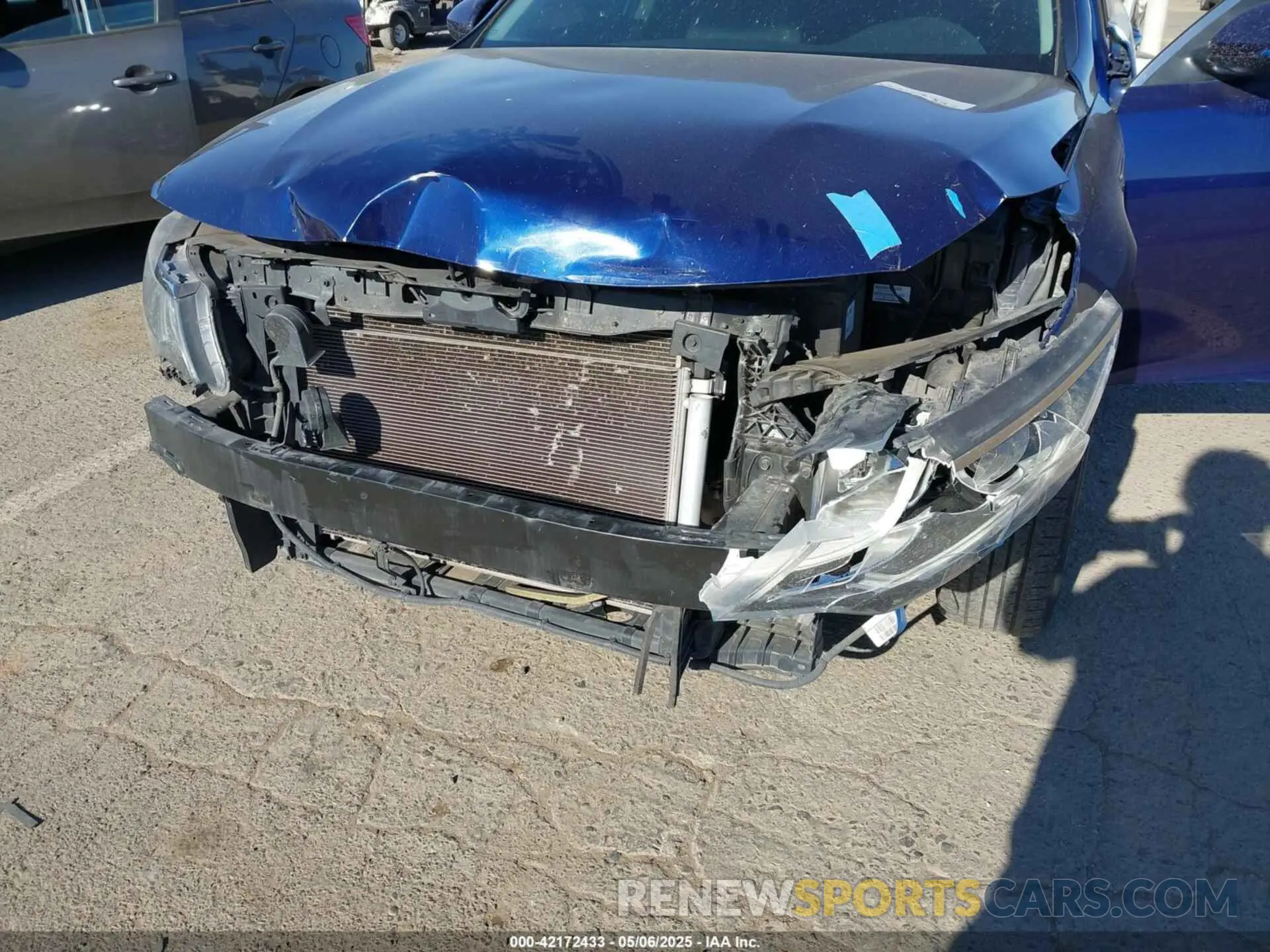 6 fotografías del automóvil dañado 5XXGT4L37KG277717 KIA OPTIMA 2019